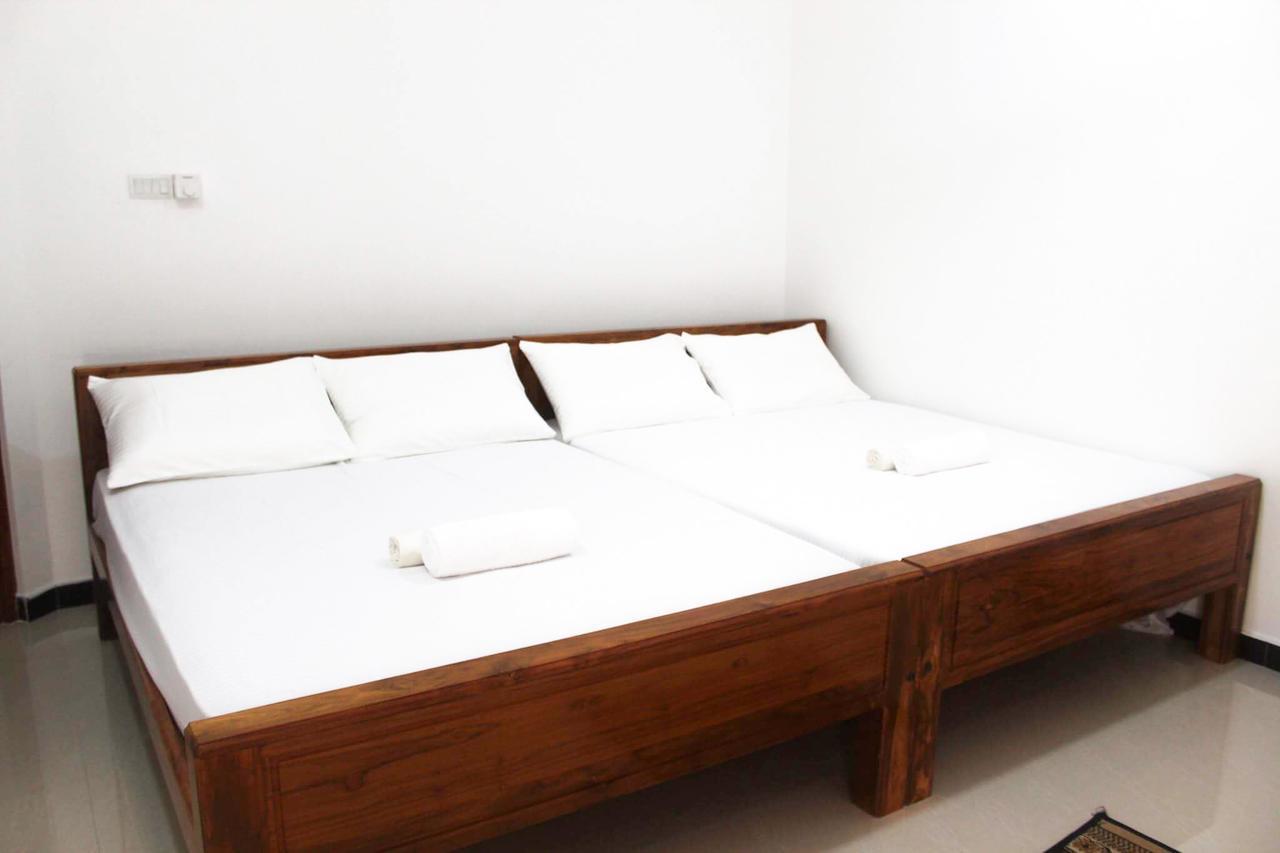 The City Tourist Hotel Anuradhapura Zewnętrze zdjęcie